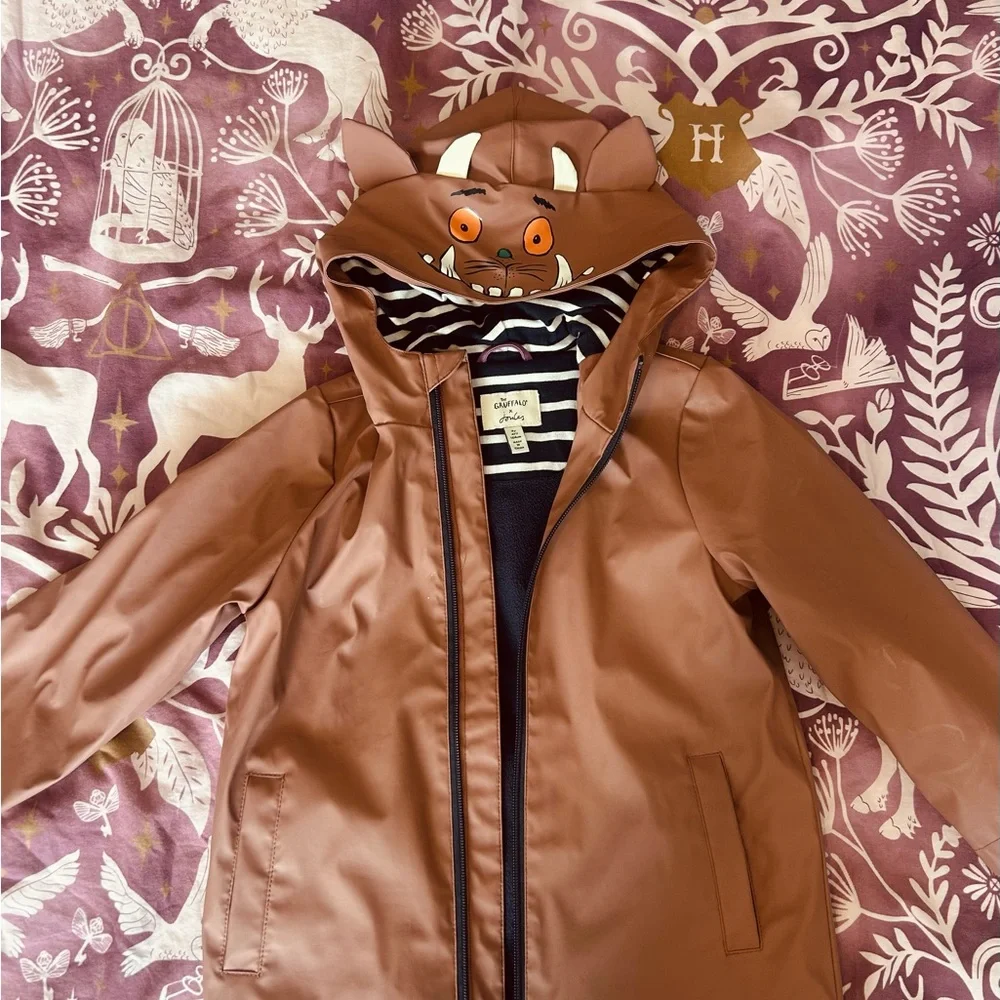 Joules Gruffalo Raincoat for Kids - Picture 2 of 9